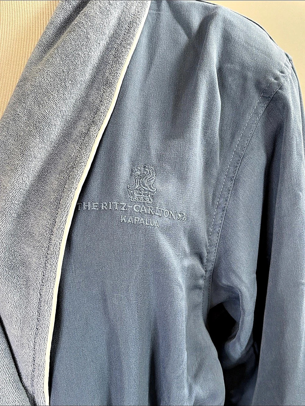 The Ritz-Carlton Kapalua Blue Robe OS - Picture 2 of 8